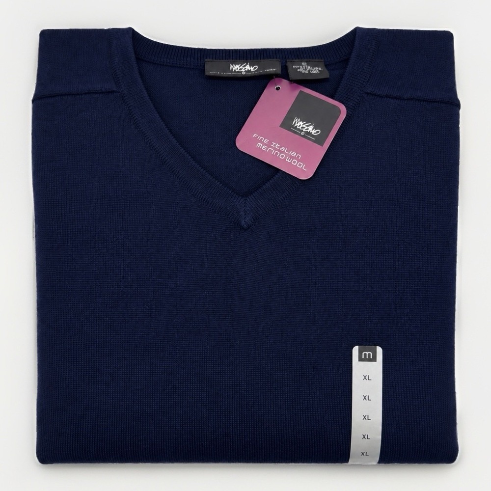 Mossimo V Neck Sweater Men's XL Italian 100% Merino Wool Navy